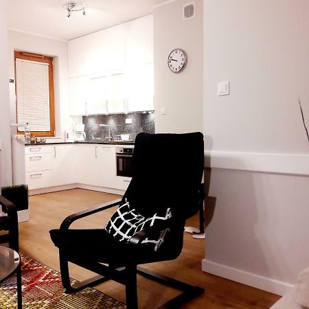 Ferienwohnung Modern & Quiet In Royal Wilanow With Netflix Warschau Exterior foto